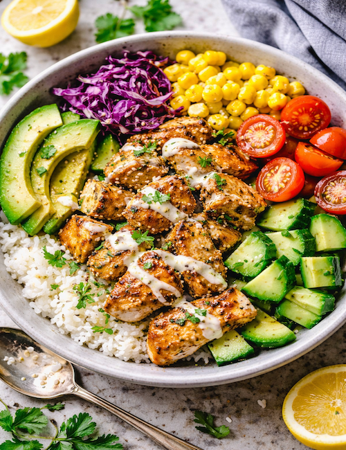 Bowl poulet avocat riz rapide
